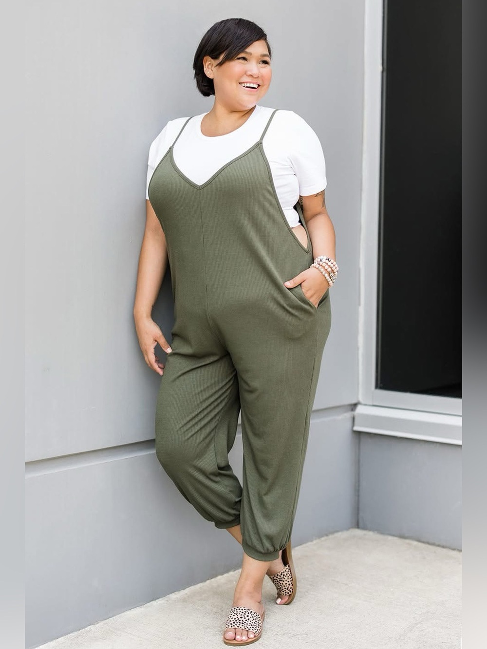 In the Mood Jumpsuit (NWOT) Olive, Size XS **fits more like a S/M